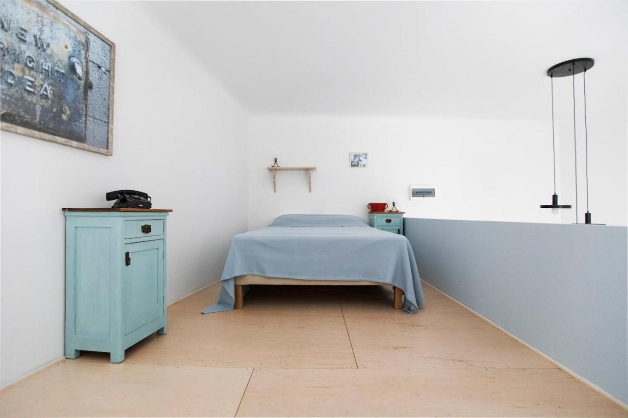 Budapestayz - Jozsef Apartments ภายนอก รูปภาพ